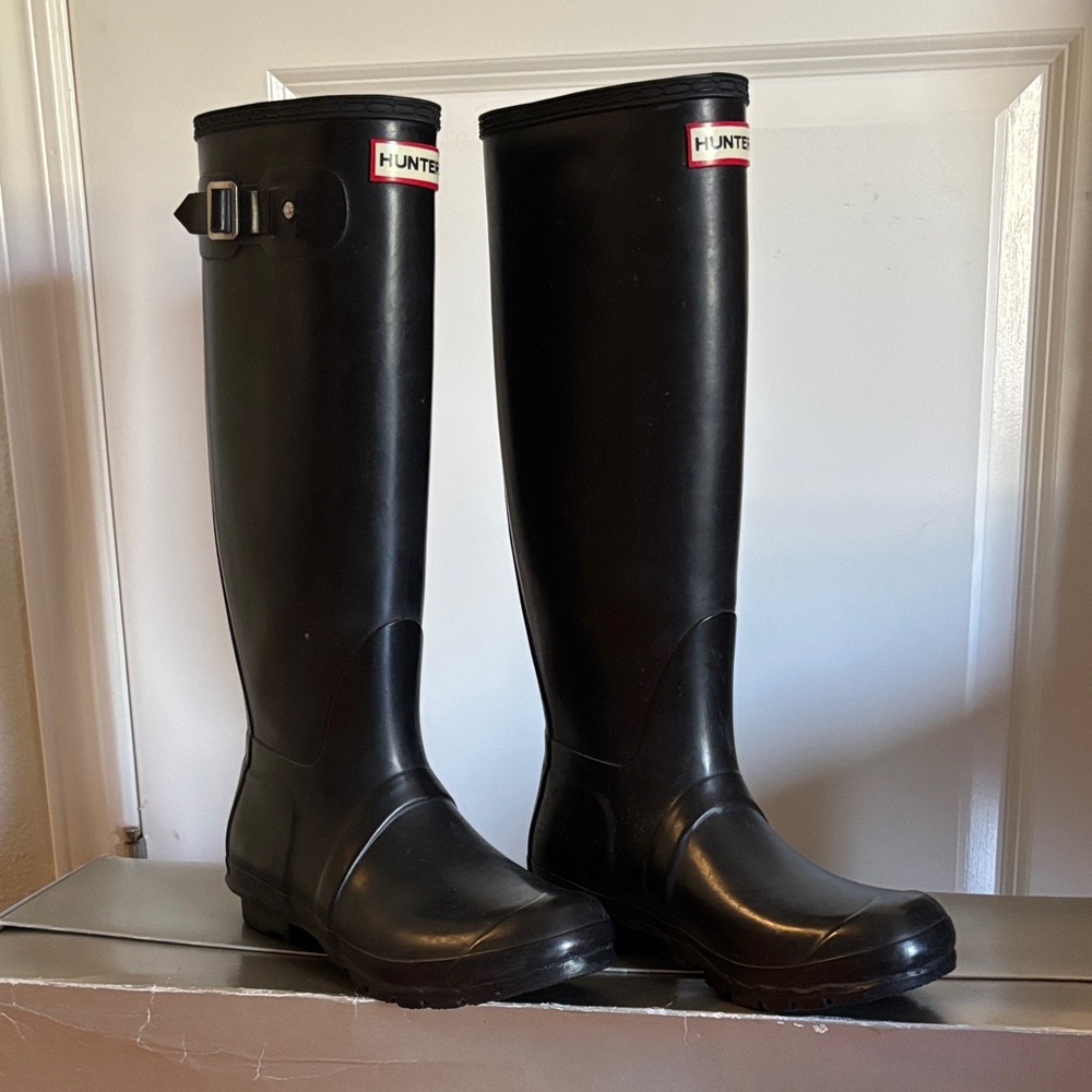 Hunter Classic Black Rain Boots